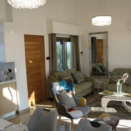 Yulya By Taimoura Villa *