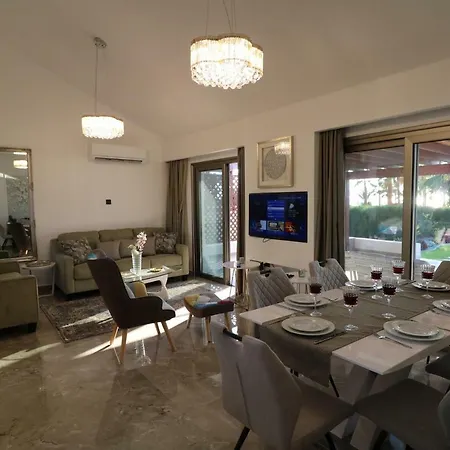 Yulya By Taimoura * Pafos