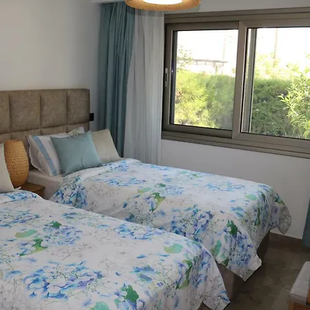 Yulya By Taimoura Vilă Paphos