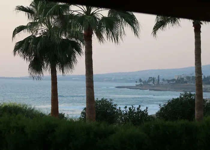 Yulya By Taimoura * Paphos