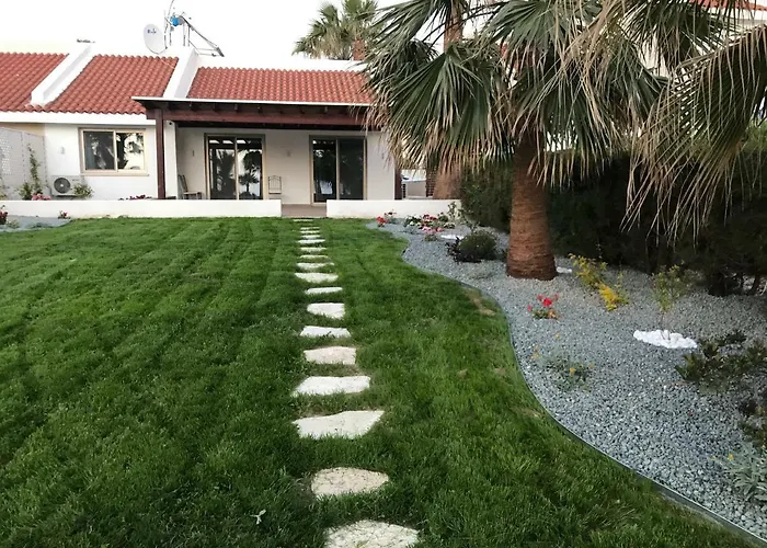 Yulya By Taimoura Villa *