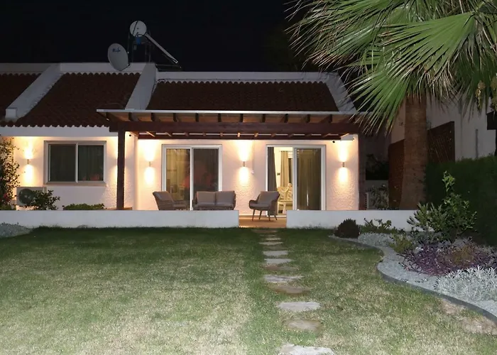 Yulya By Taimoura Villa