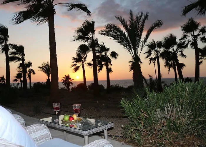 Villa Yulya By Taimoura Paphos