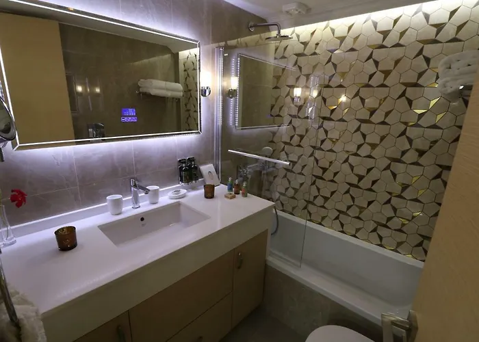 Villa Yulya By Taimoura Paphos