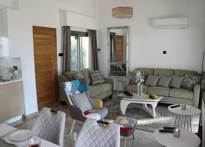 Villa Yulya By Taimoura Paphos