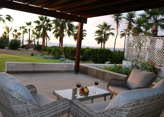 Villa Yulya By Taimoura